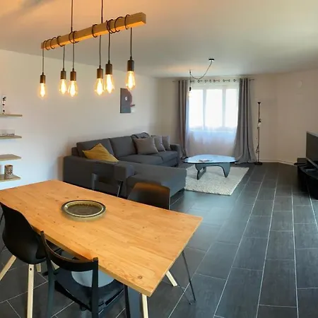 La Fee Des Bois Apartman *